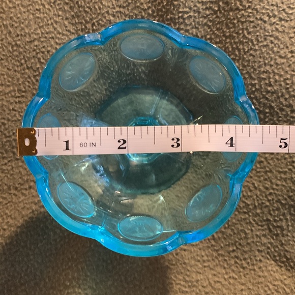 Vintage Fostoria blue coin dish.  Scalloped edge. Approximately 4 1/2” x 4” - Picture 5 of 6